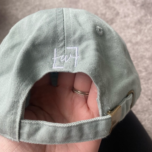 Life with Loverly hat - Picture 2 of 2